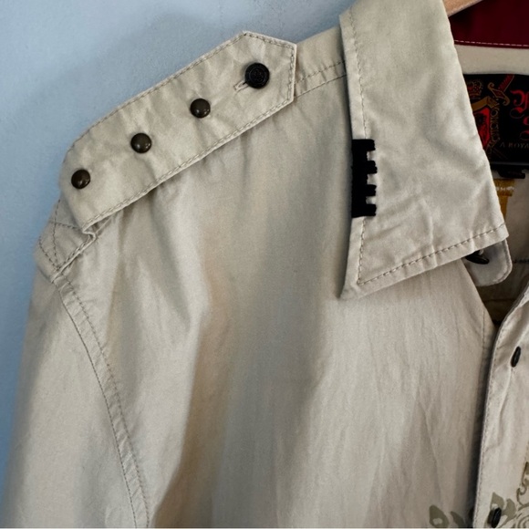 Rebel Spirit Rare Y2K Rebel Rocker Embroidered Button Up Men’s Khaki Top Sz XXL - Picture 5 of 12